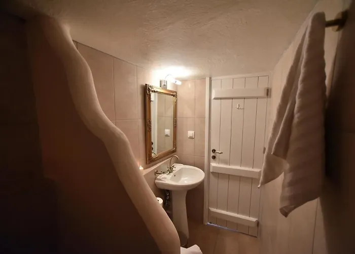 Patriko Nisyrian Mandrákion