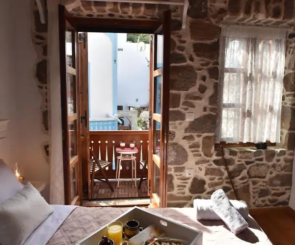 Patriko Nisyrian Mandrákion