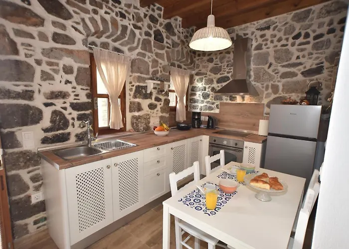 بيت للعطل Patriko Nisyrian Mandrákion